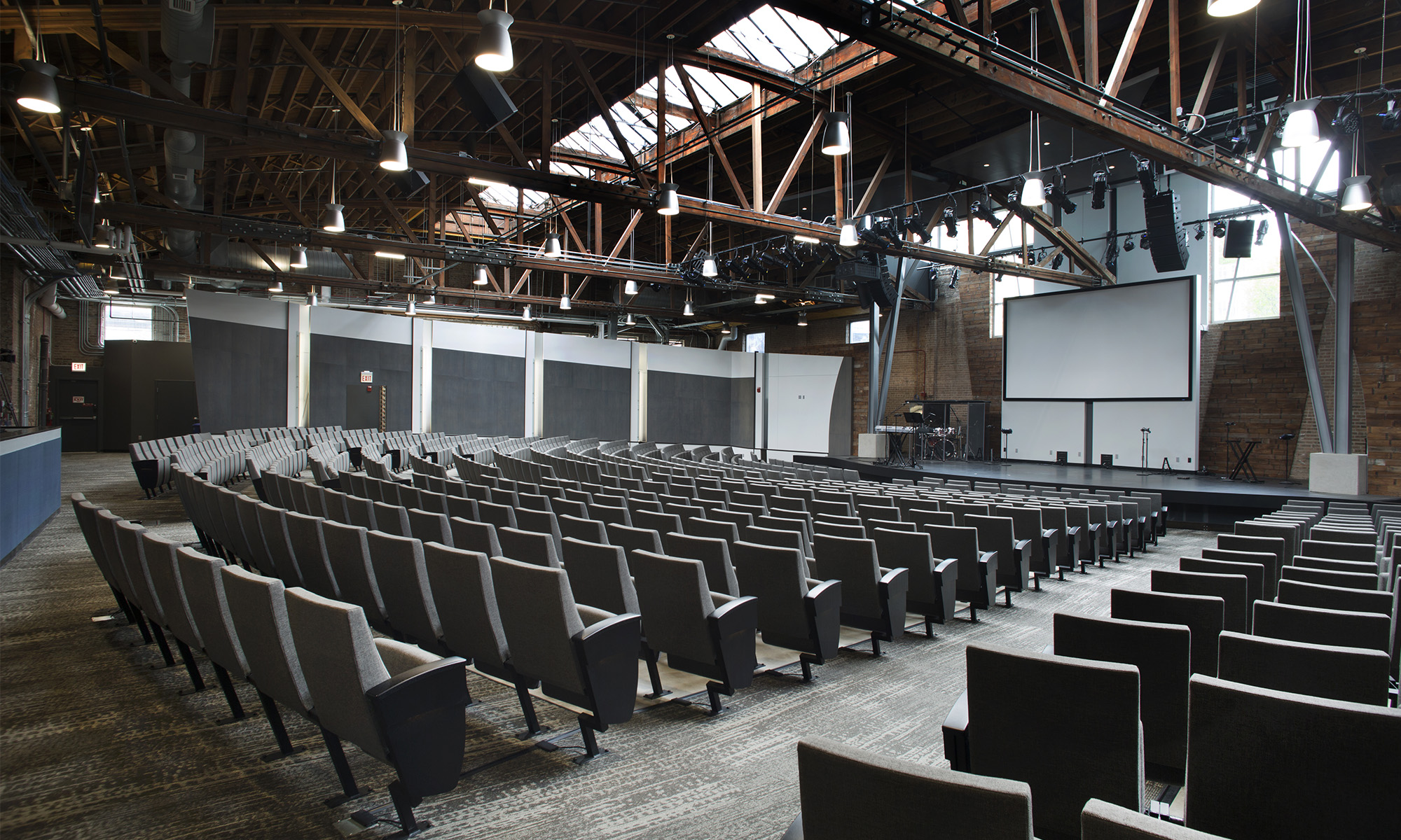 Willow Creek Chicago - Church Seats